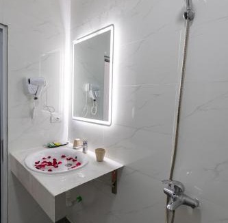 Dong Anh Hotel | HOÀNG GIA Hotel ĐÔNG ANH