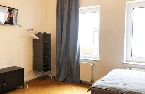 Bad Homburg v.d. Hoehe Apartment | HÖ01 large apartment with dryer and washing machine