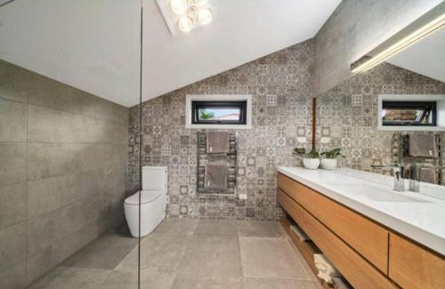 North Hobart Apartment | Hobart comfy studio