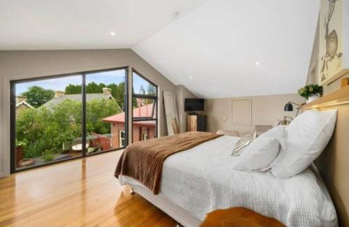 North Hobart Apartment | Hobart comfy studio