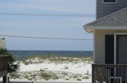 Gulf Shores Condo | Hobbie's Hideaway - Fall Dates Available
