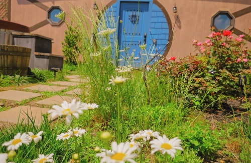 Creola House | Hobbit Inspired Fairytale Hocking Hills State Park 3 mi away Pet Friendly