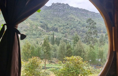 Sutatausa Cabin | Hobbit mud house with stunning mountain views