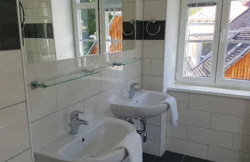 Goestling an der Ybbs Apartment | Hochkarblick apartment with two bedrooms, terrace and garden