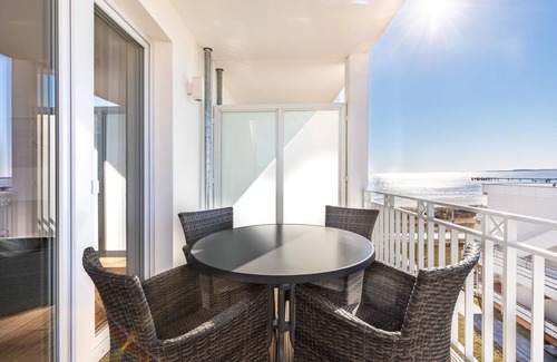 Grossenbrode Apartment | Hochwertiges Penthouse Über Zwei Ebenen mit Galerieschlafzimmer und Meerblick