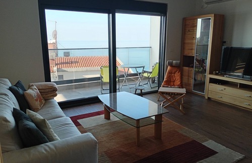 Dobra Voda Apartment | Hochwertige Ferienwohnung mit Meerblick für Wunderschöne Stunden zu Zweit