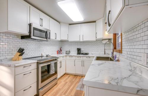 Logan House | Hocking Hills Hideaway Near Lake Logan