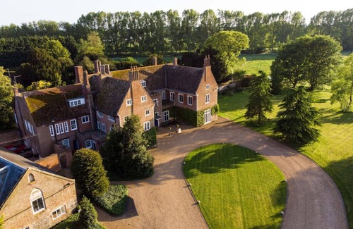 Hockwold cum Wilton Villa | Hockwold Hall: Former Royal residence.