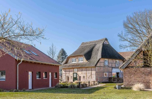 Luedersburg House | Hofgut Bockelkathen Tiny House 10