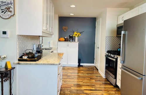 Michigan City House | Hogwarts House on Homer near dwntwn, beach, outlet mall. Experience the magic!