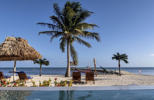 Boca Ciega Condo | Hol Chan Reef Resort & Villas
