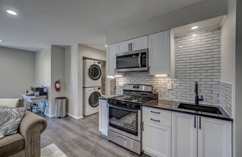 Stillwater Apartment | Holcombe Loft - Studio Apartment in Historic Stillwater MN
