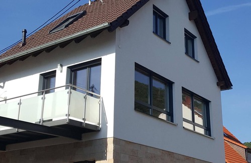 Neustadt-Hambach House | Holiday house Weinhäusel - Schlossblick inclusive