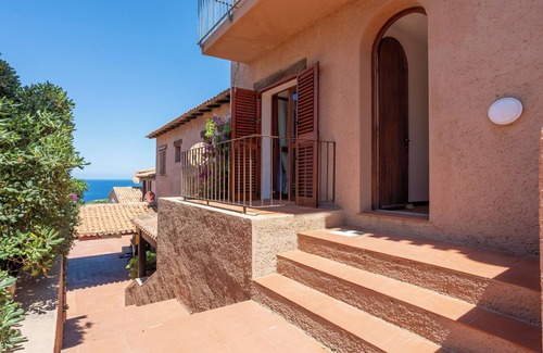 Costa Paradiso House | Holiday Home "Casa Carlotta in Costa Paradiso" with Garden & Sea View