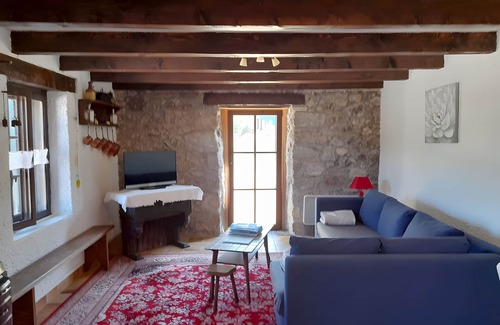 Saint-Maurice-sur-Moselle House | Holiday Home 'Maurice' with Mountain View, Private Terrace and Private Garden