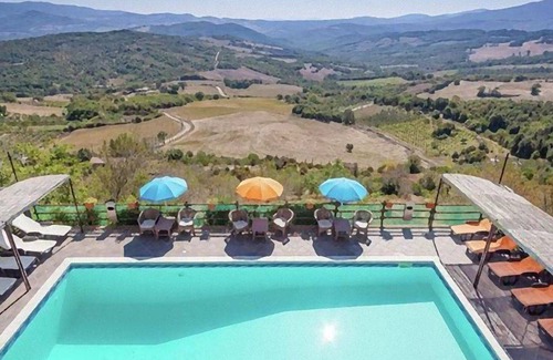 Montecastelli Apartment | Holiday apartment Montecastelli for 1 - 4 persons with 1 bedroom - Farmhouse