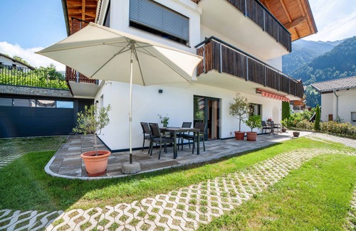 San Martino in Passiria Apartment | Holiday Apartment Berta – new, comfortable, with garden terrace & mountain view