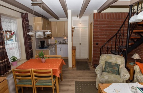Friedrichskoog-Spitze Apartment | Holiday apartment Friedrichskoog Spitze for 1 - 4 persons with 2 bedrooms - Twin house