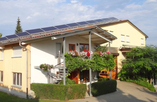 Waltershofen Apartment | Holiday Apartment '2, 55 sqm' with Mountain View, Wi-Fi and Air Conditioning