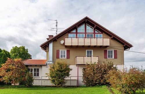 Leutkirch im Allgau Apartment | Holiday Apartment 'Fetzach' with Private Terrace, Shared Garden and Wi-Fi