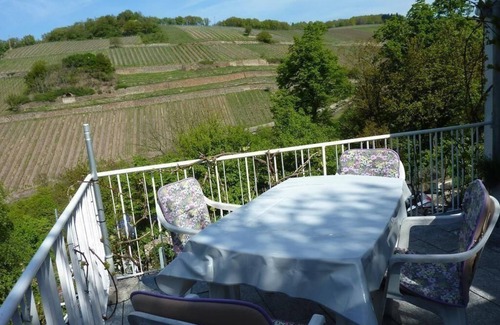 Assmannshausen Apartment | Holiday apartment Rüdesheim am Rhein for 1 - 6 persons with 2 bedrooms - Holiday apartment in one or
