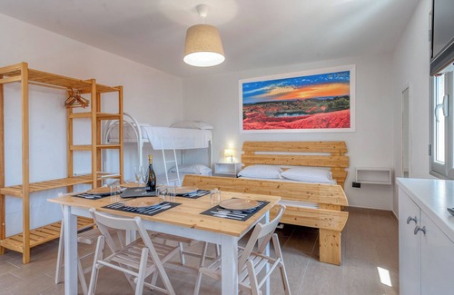 Torre San Gennaro Apartment | Holiday Apartment "Saint Blue Beach - 9" with Sea View, Wi-Fi and Air Conditioning