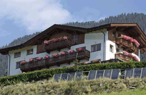 Gattererberg Apartment | Holiday apartment in quiet surroundings in the region of the Zillertal mountains