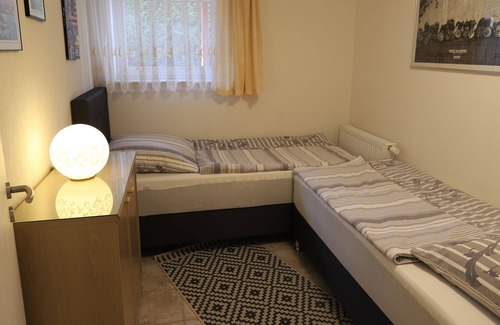 Oberhavel Apartment | Holiday apartment on the northern outskirts of Berlin in the countryside, comfortable furnishings