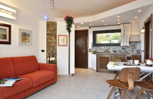 Porto San Paolo Apartment | Holiday apartments L'Ea di Lavru nSEA VIEW 3-rooms apartment-TOP INTERIOR DESIGN