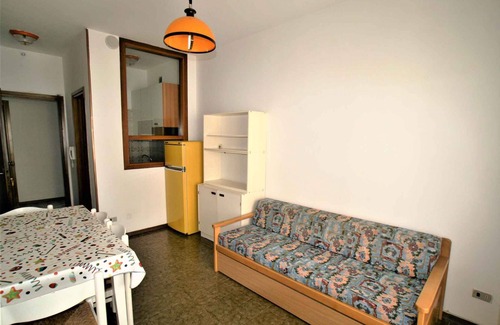 Jesolo Apartment | Holiday apartment with balcony, only 20m from the sea
