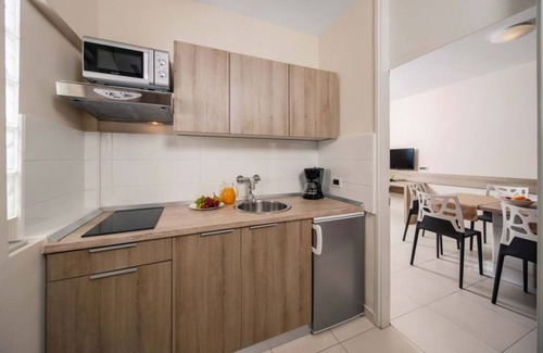 Katoro Apartment | Holiday Apartment - 5 people, 37 m² living space, 1 bedroom, Internet/WIFI, Internet access