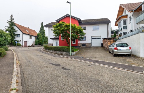 Buhl Apartment | Holiday Apartment "Andrea" with A/C & Wi-Fi