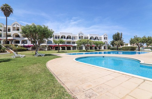 Santa Eulalia Apartment | Holiday Apartment Apartamentos Ninho das Gaivotas 510 with Wi-Fi, A/C, Pool, Garden & Balcony; Parking Available