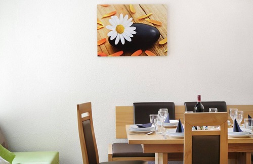 Kappl Apartment | Holiday Apartment "Caroline 2" with mountain view, Wi-Fi & Garden