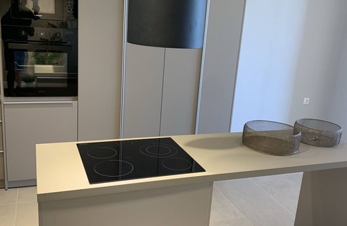 Ierapetra Apartment | Holiday Apartment "Central urban luxury" with Sea View, Terrace & Wi-Fi