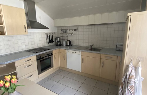 Bad Wildungen Apartment | Holiday Apartment "Zur Schönen Aussicht" with Mountain View, Balcony and Wi-Fi