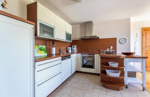Cecilienkoog Apartment | Holiday Apartment "Denkerhof Deichblick" with Balcony, Shared Garden & Wi-Fi