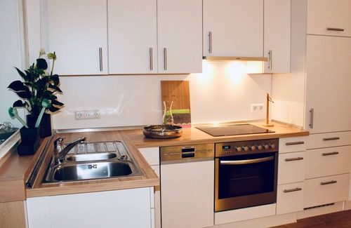 Brandmatt Apartment | Holiday Apartment "Deine Rauszeit" with Mountain View, Private Terrace & Wi-Fi