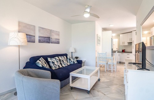 Isla Cristina Apartment | Holiday Apartment 'Kiko Las Americas' with Sea View, Shared Pool & Terrace