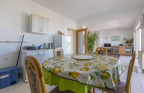 Klanfari Apartment | Holiday apartment First realms to the sea