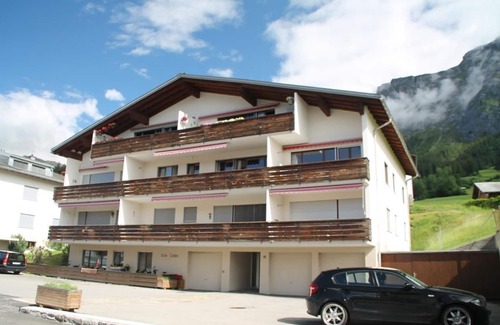 Flims Apartment | Holiday apartment Flims Dorf for 1 - 4 persons with 1 bedroom - Holiday apartment