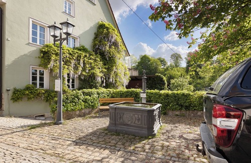 Tengen Apartment | Holiday Apartment 'Fleur' with Wi-Fi
