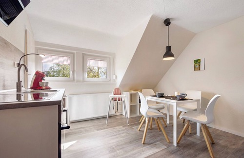 Seesen Apartment | Holiday Apartment "Harzreich" with Balcony, Shared Garden and Wi-Fi