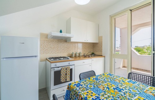 Granelli Apartment | Holiday Apartment "Il Paguro" with Sea View, Private Terrace & A/C