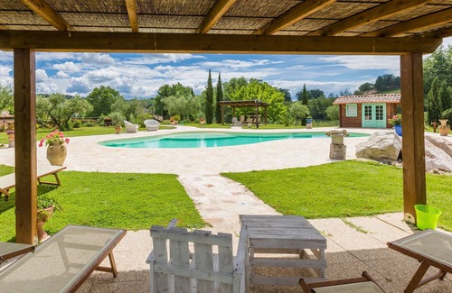 Mondavio Apartment | Holiday apartment in Agriturismo Tiziana with large pool in Mondavio, 20 km from the sea