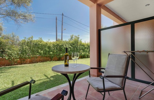 Agios Ioannis Apartment | Holiday Apartment "Ionian Breeze Studio 4" with Terraces & Wi-Fi