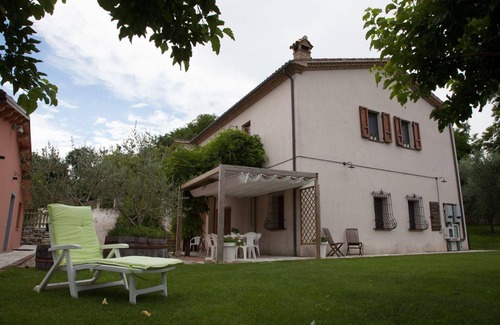 Fossombrone Apartment | Holiday apartment Isola di Fano for 1 - 4 persons with 2 bedrooms - Holiday apartment
