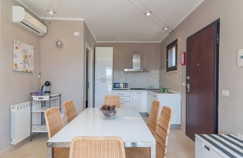 La Maddalena Apartment | Holiday Apartment "C 102 Puntavilla Mare" with Pool, Garden, Terrace, A/C & Wi-Fi