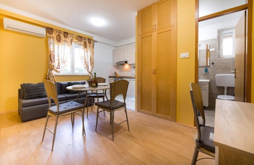 Trinajstici Apartment | Holiday apartment Kastav for 1 - 5 persons with 2 bedrooms - Holiday apartment in one or multi-famil