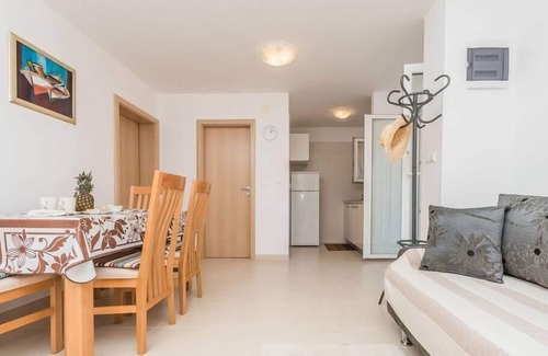 Klimno Apartment | Holiday apartment Klimno for 1 - 4 persons with 1 bedroom - Twin house